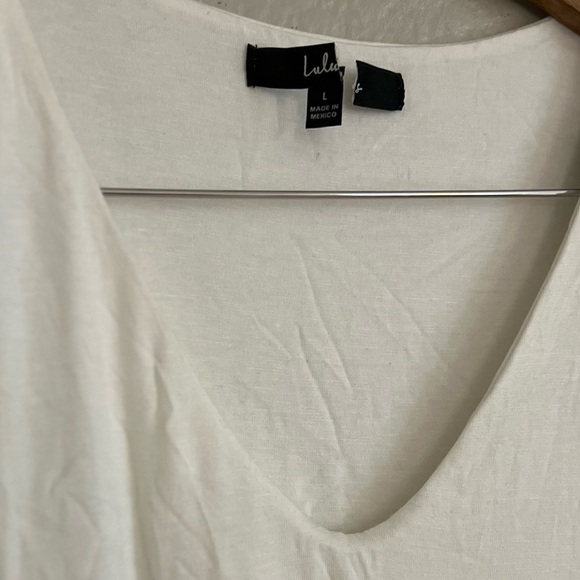 Kaylene Ivory V-Neck Balloon Sleeve Bodysuit NWOT - Picture 4 of 5